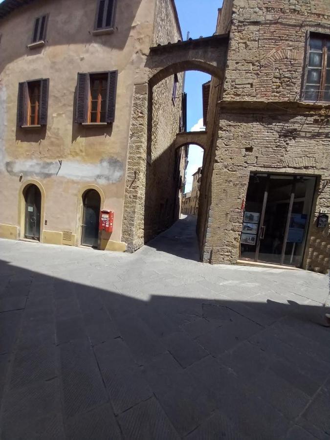 Numero 10 Volterra Exterior foto