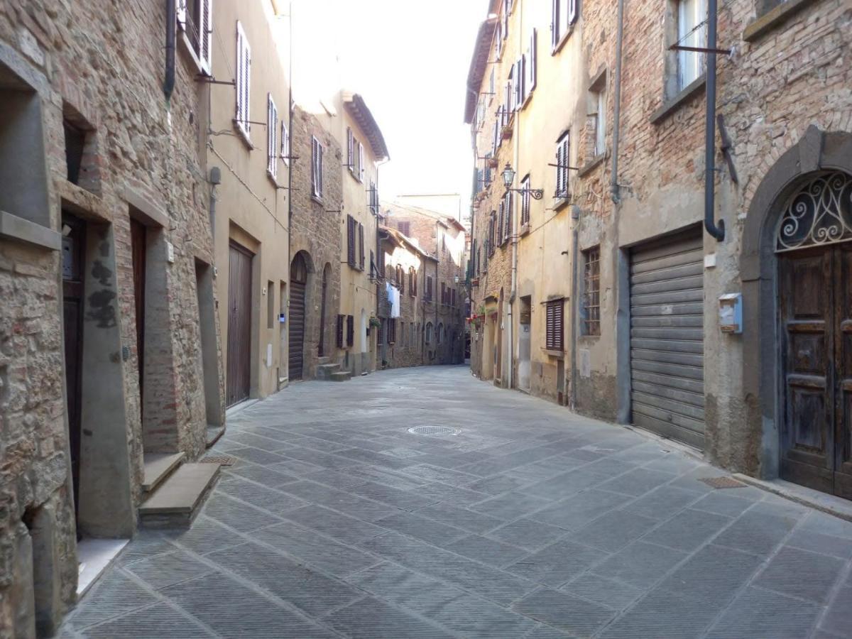 Numero 10 Volterra Exterior foto