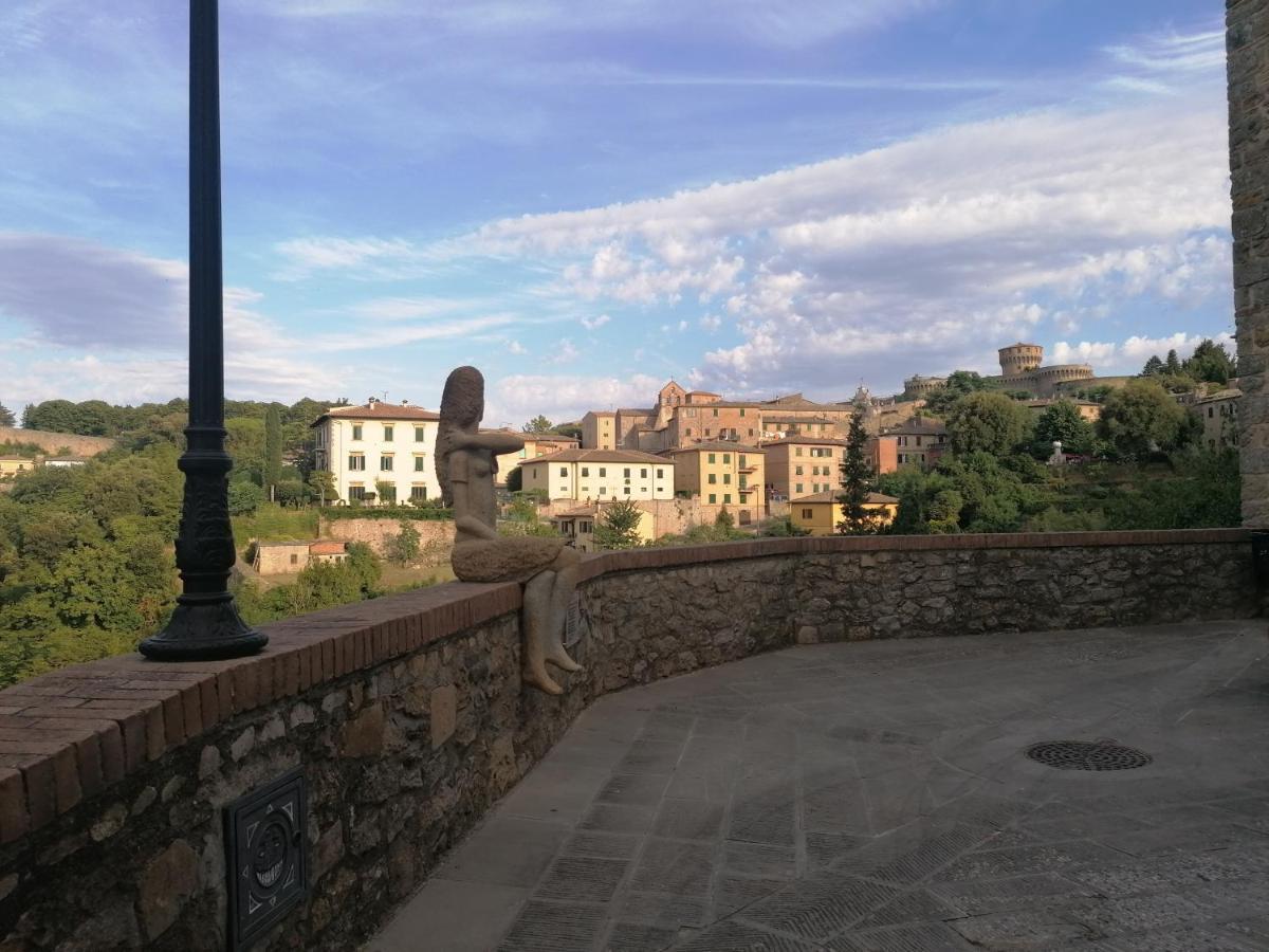 Numero 10 Volterra Exterior foto